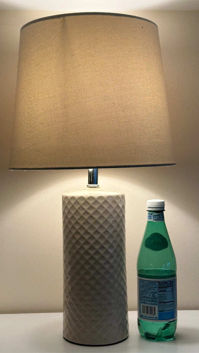 Textured Ceramic Table Lamp - photo 2