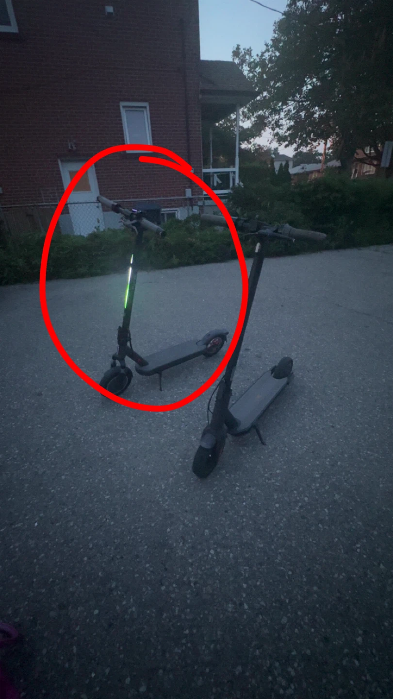 Selling E-Scooter *RED CIRCLE*.