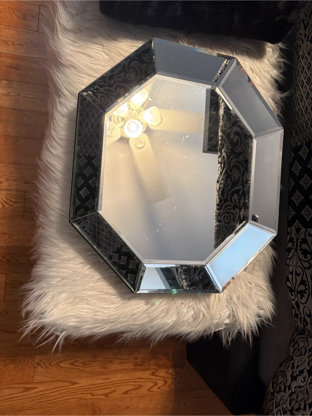 Octagonal Decorative Wall Mirror - Used for Perfumes