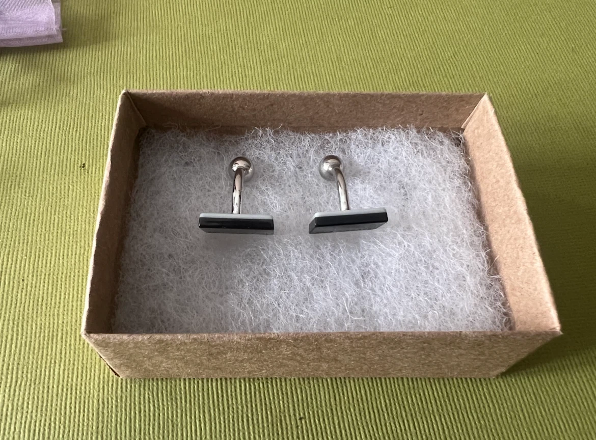 Men’s Fashion Mother of Pearl Cufflinks - photo 4