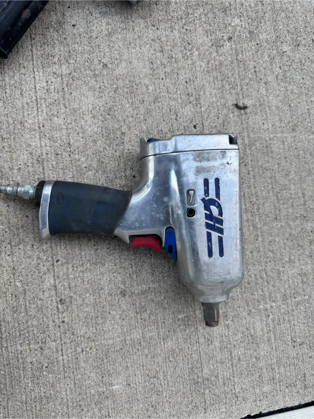 Snap on ( Blue Point ) Pneumatic Air Tools. $80 takes them all - photo 2