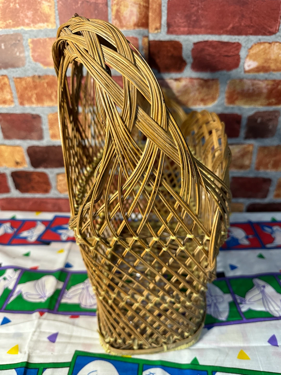 Vintage Woven Wicker Magazine Rack - photo 5