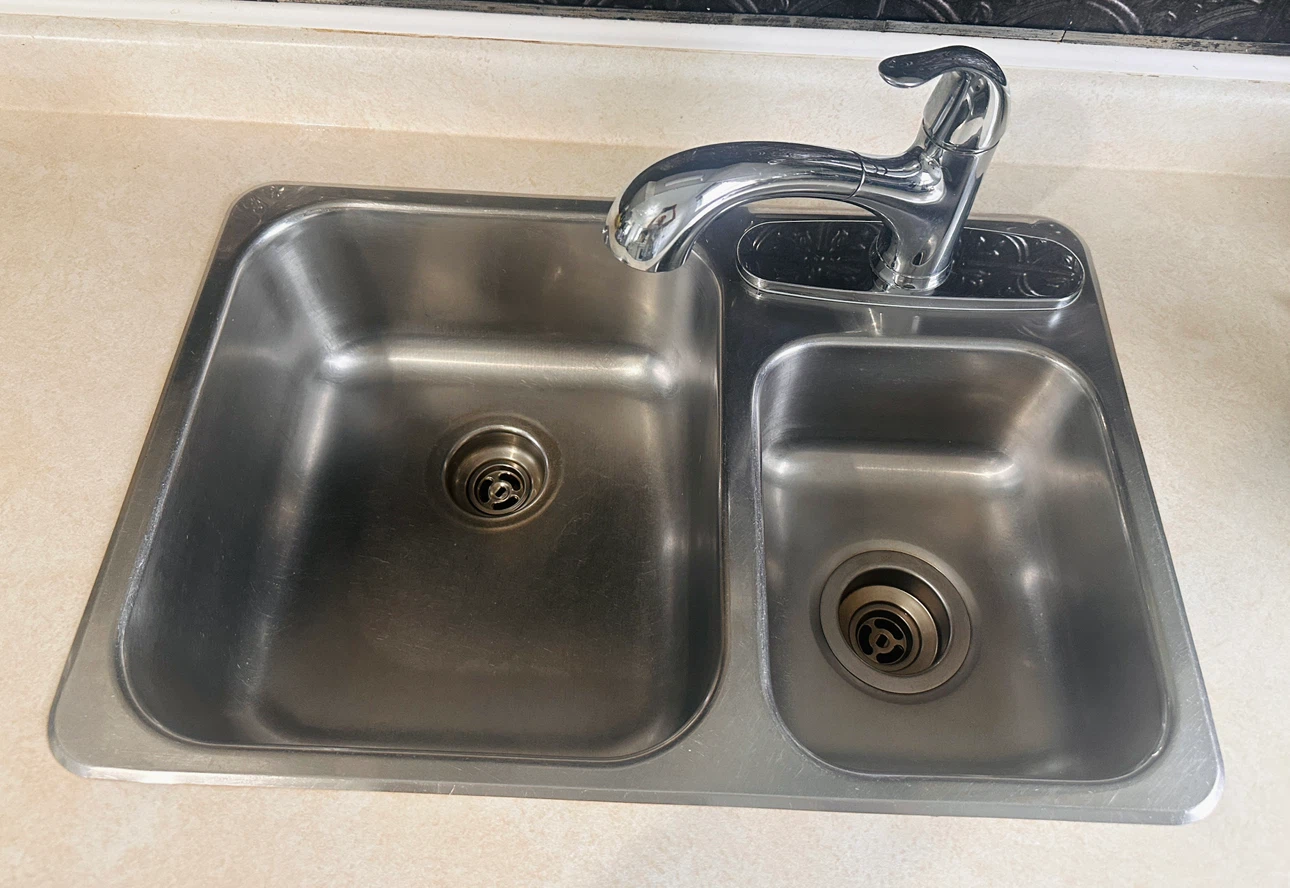 Double Bowl Stainless Steel Kitchen Sink with Faucet