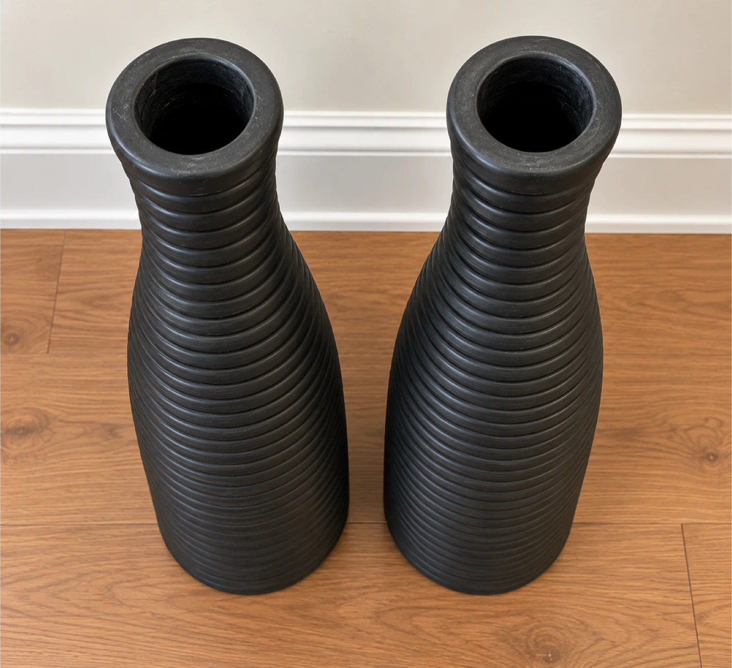 Set of Two Tall Black Ribbed Vases - photo 3