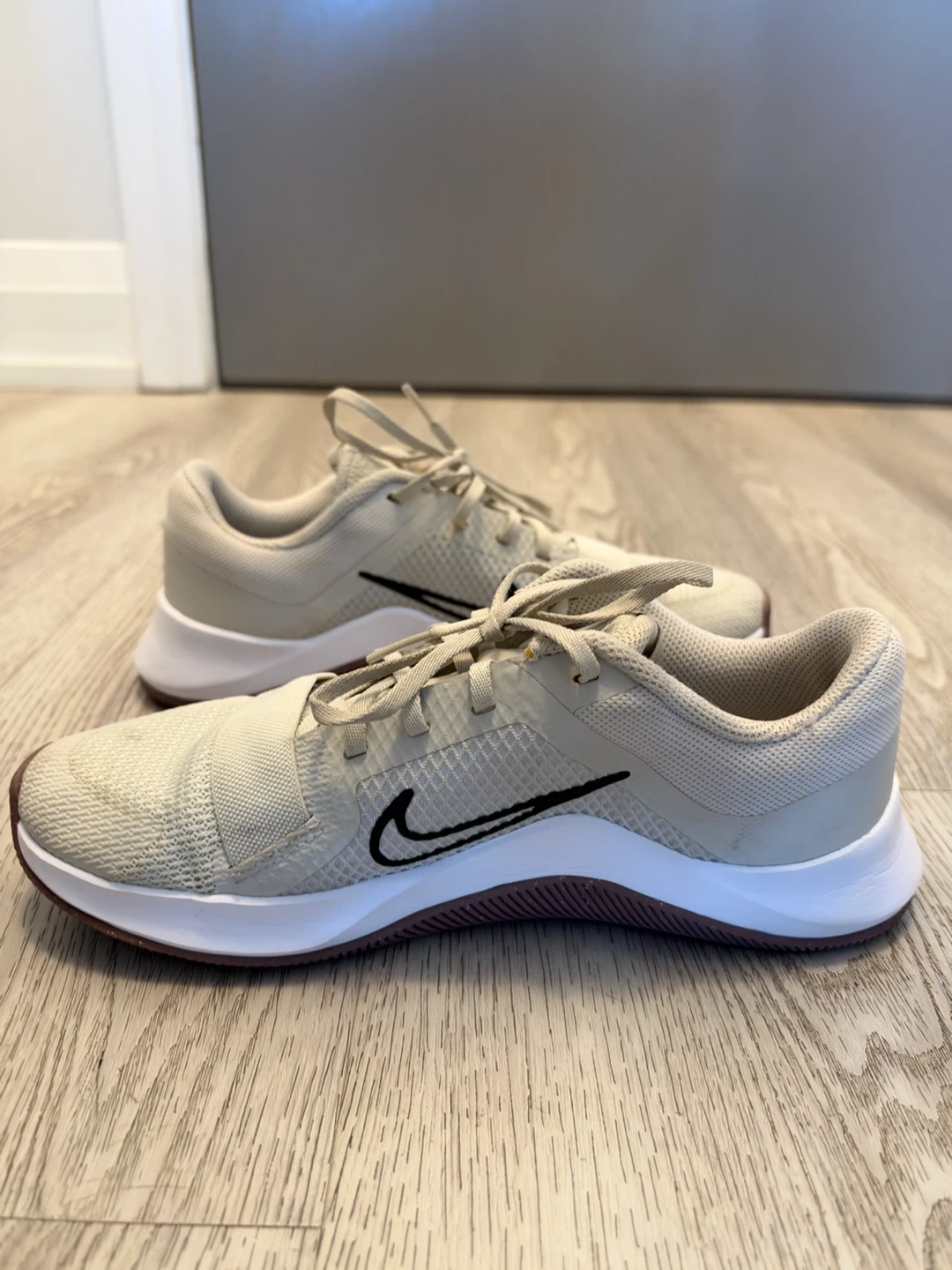 *Nike Women’s MC Trainer 2 size 8 $50* - photo 2