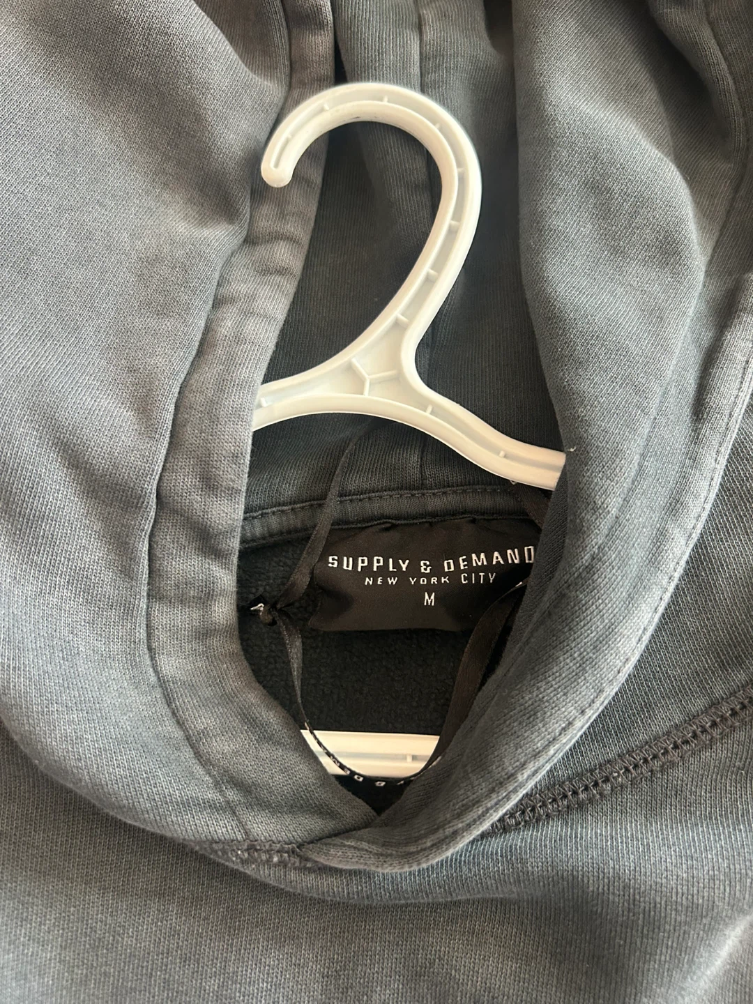 Grey supply Hoodie Size M - photo 3