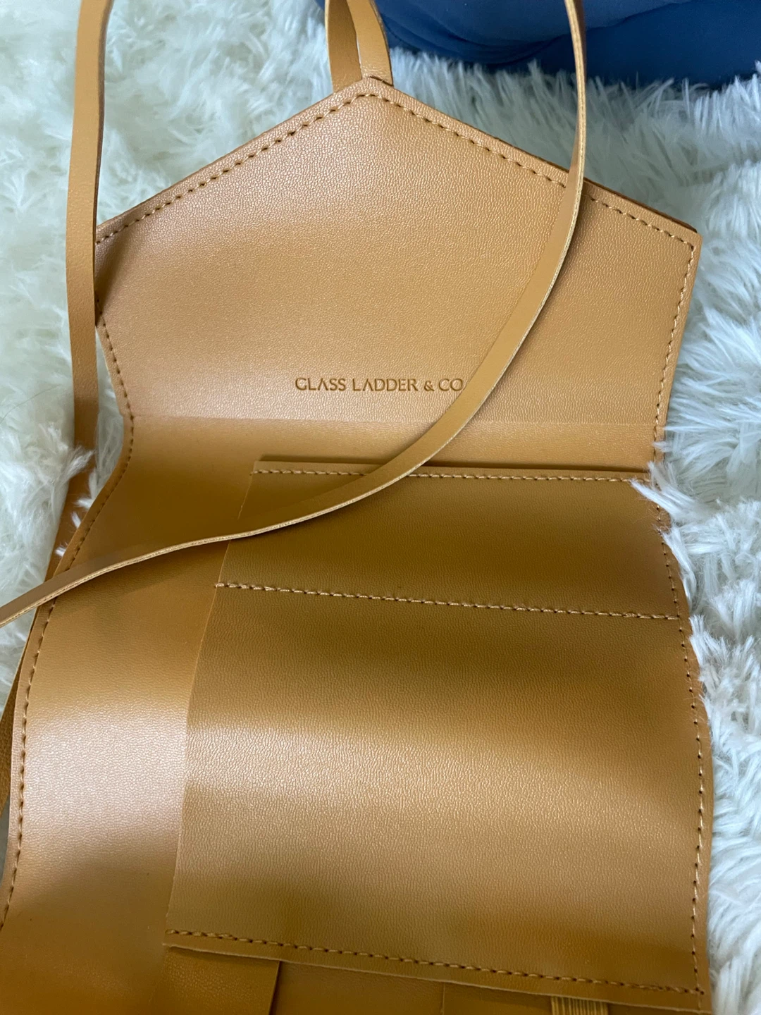 Glass Ladder & Co. Tan Accessory Roll - photo 3