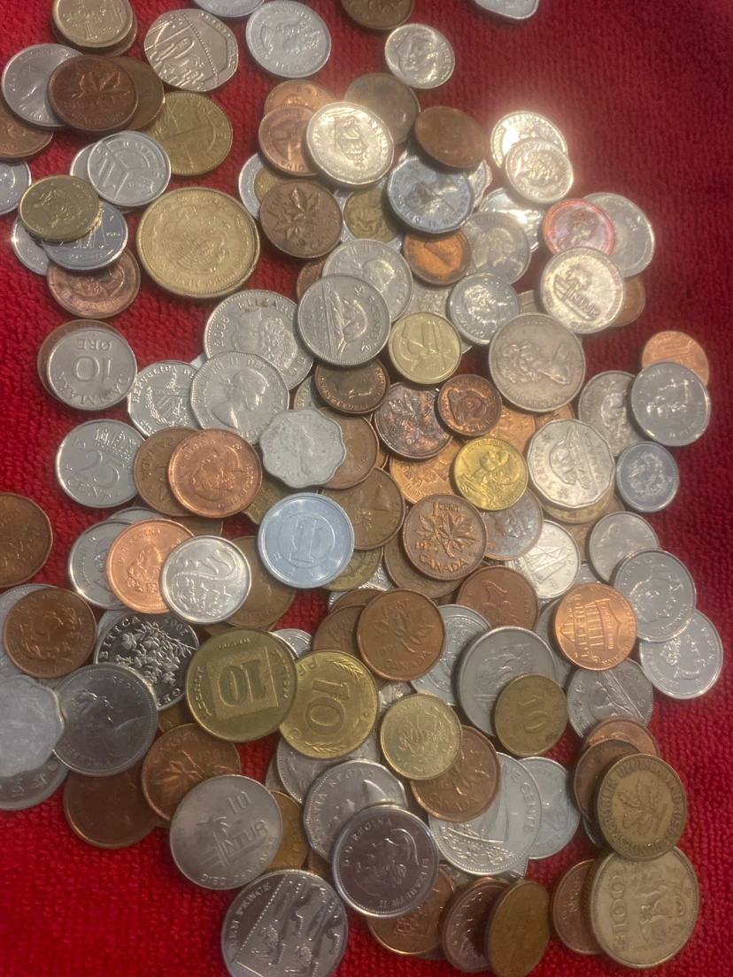 Large collection of assorted international coins - photo 3