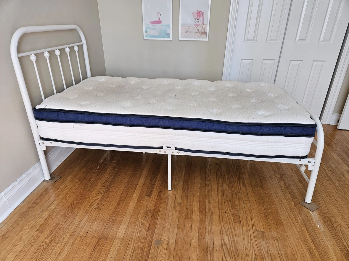 White metal twin bed frame - photo 2