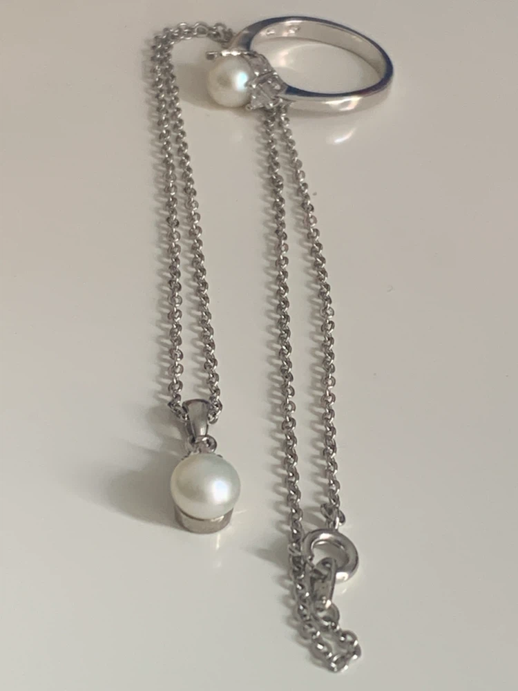 Silver Pearl Necklace & Ring Set