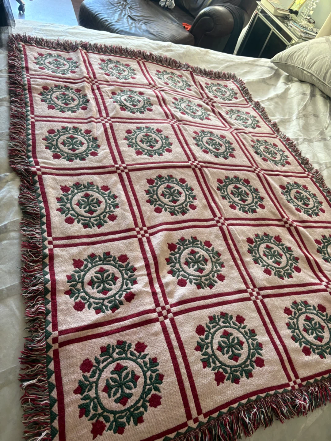 Vintage: Reversible - Christmas Pattern Knit Throw Blanket - photo 3