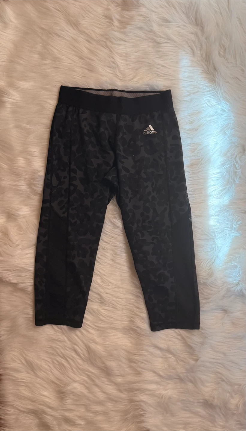 Adidas Climalite Women’s Capri Tights - photo 2