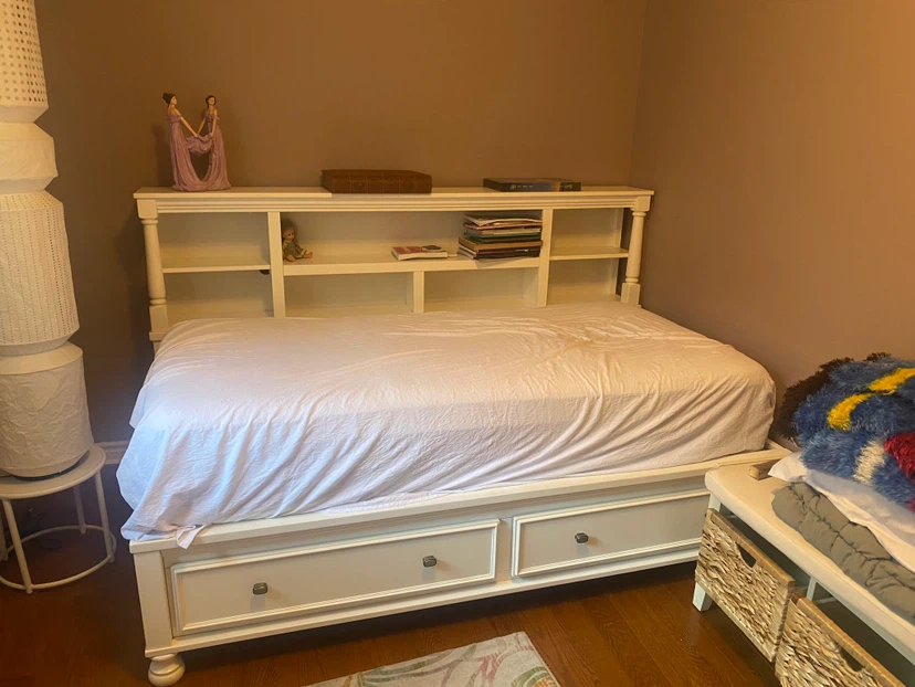 Twin bed