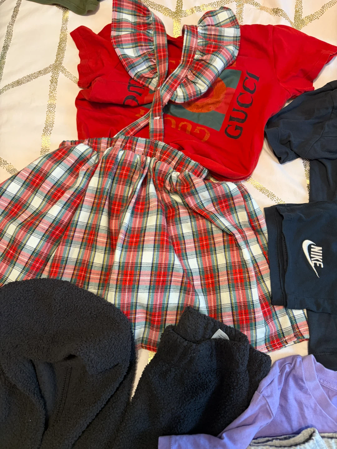 Assorted Kids Clothing Bundle  all 40$ - photo 2