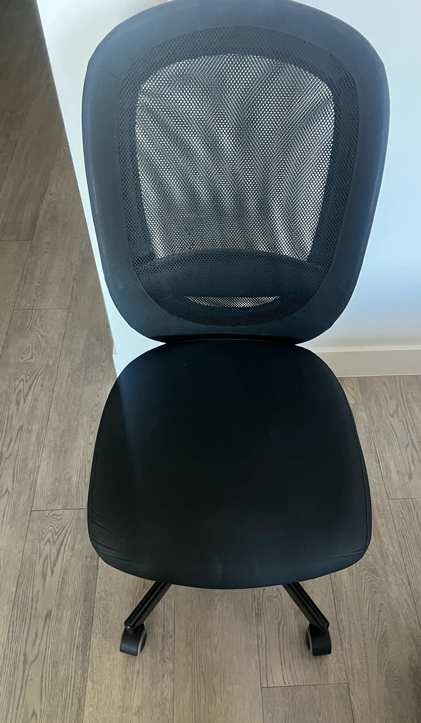 Black Mesh Office Chair