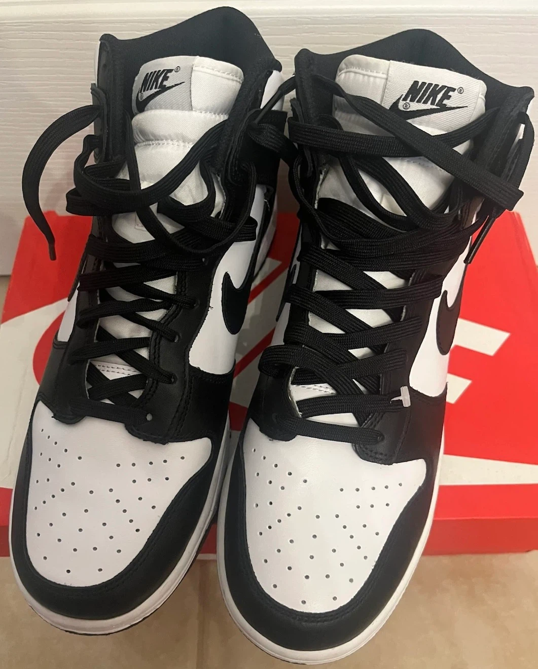Nike Dunks Men’s 9.5 Shoes Brand New with Box - photo 2