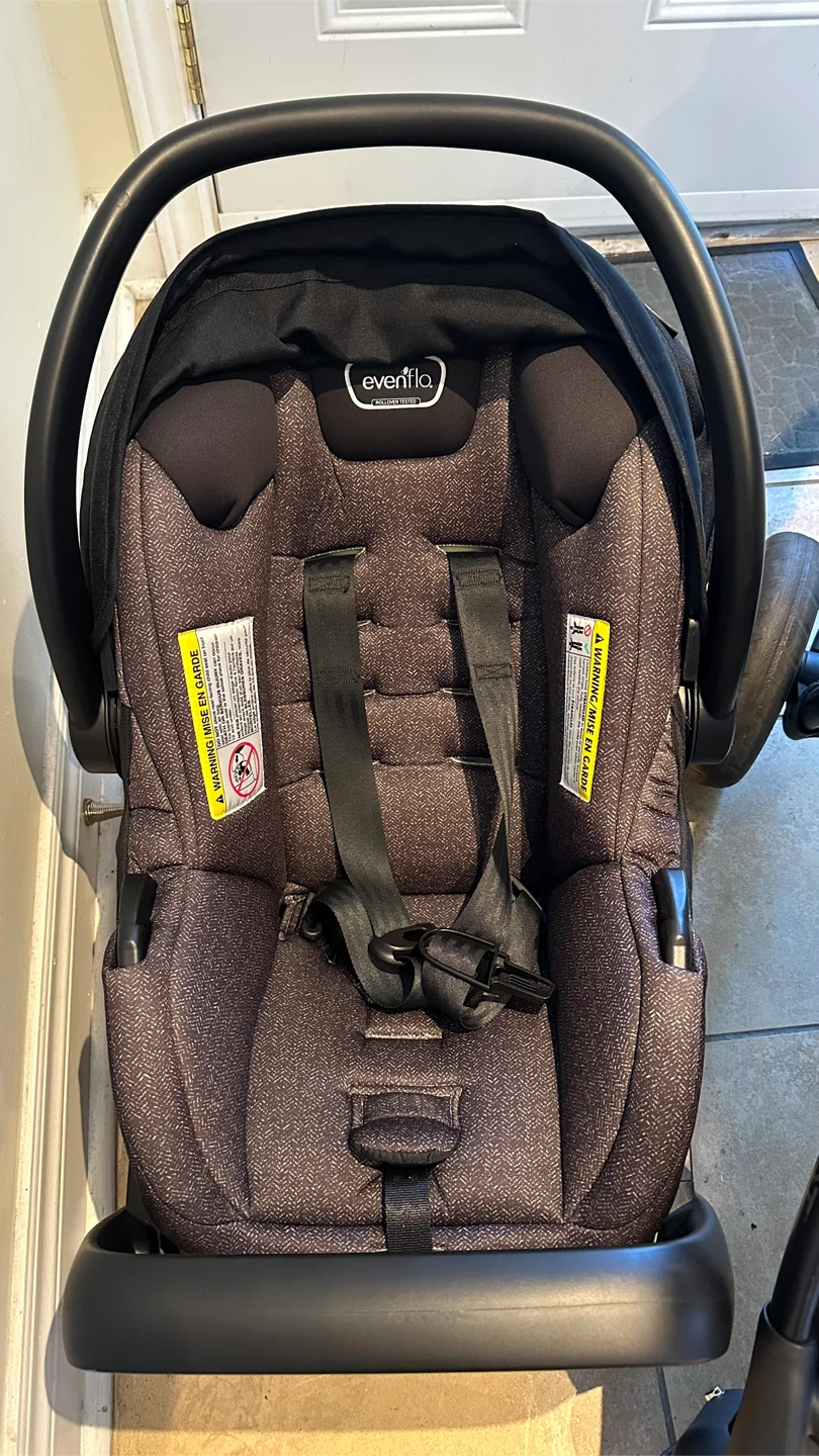 Evenflo Pivot Modular Travel System - photo 3