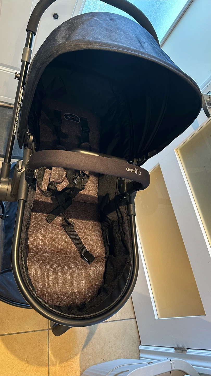 Evenflo Pivot Modular Travel System - photo 5