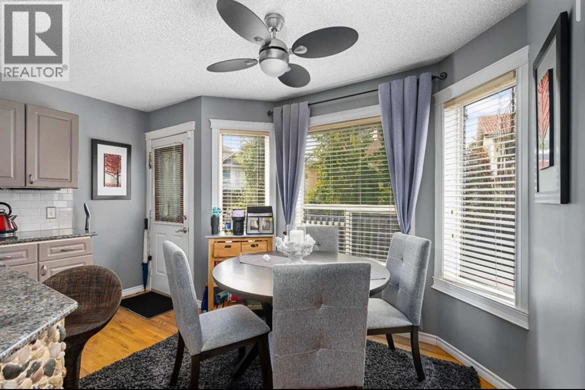 HOUSE FOR SALE in Arbour Lake NW - photo 5