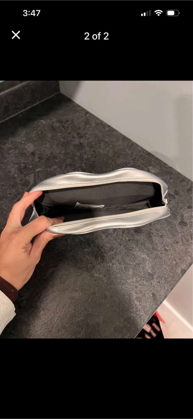 MAC Cosmetics Lips Makeup Bag - photo 2