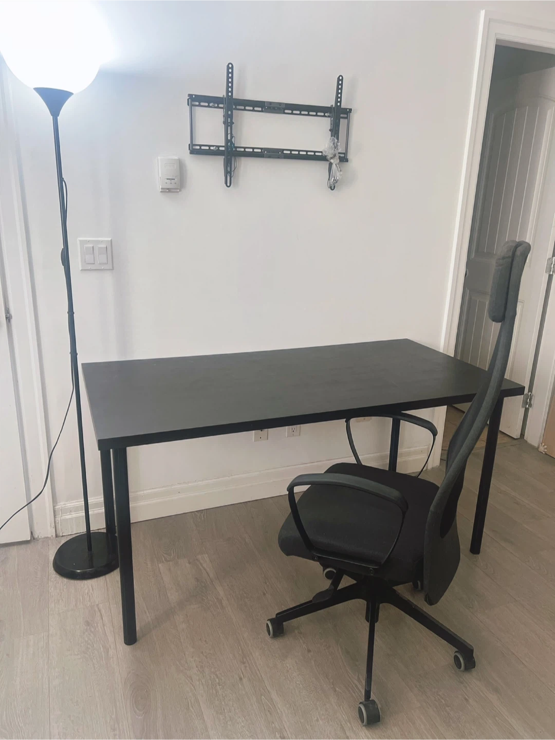 Delivery Available For IKEA Office Chair and Desk,lamp Set