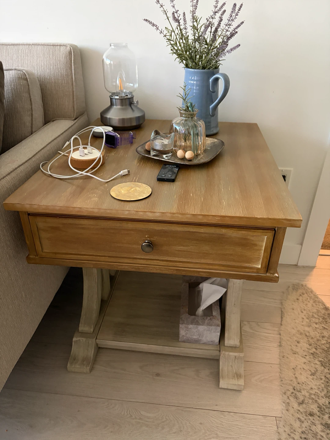 Wooden end table with drawer and shelf - photo 3
