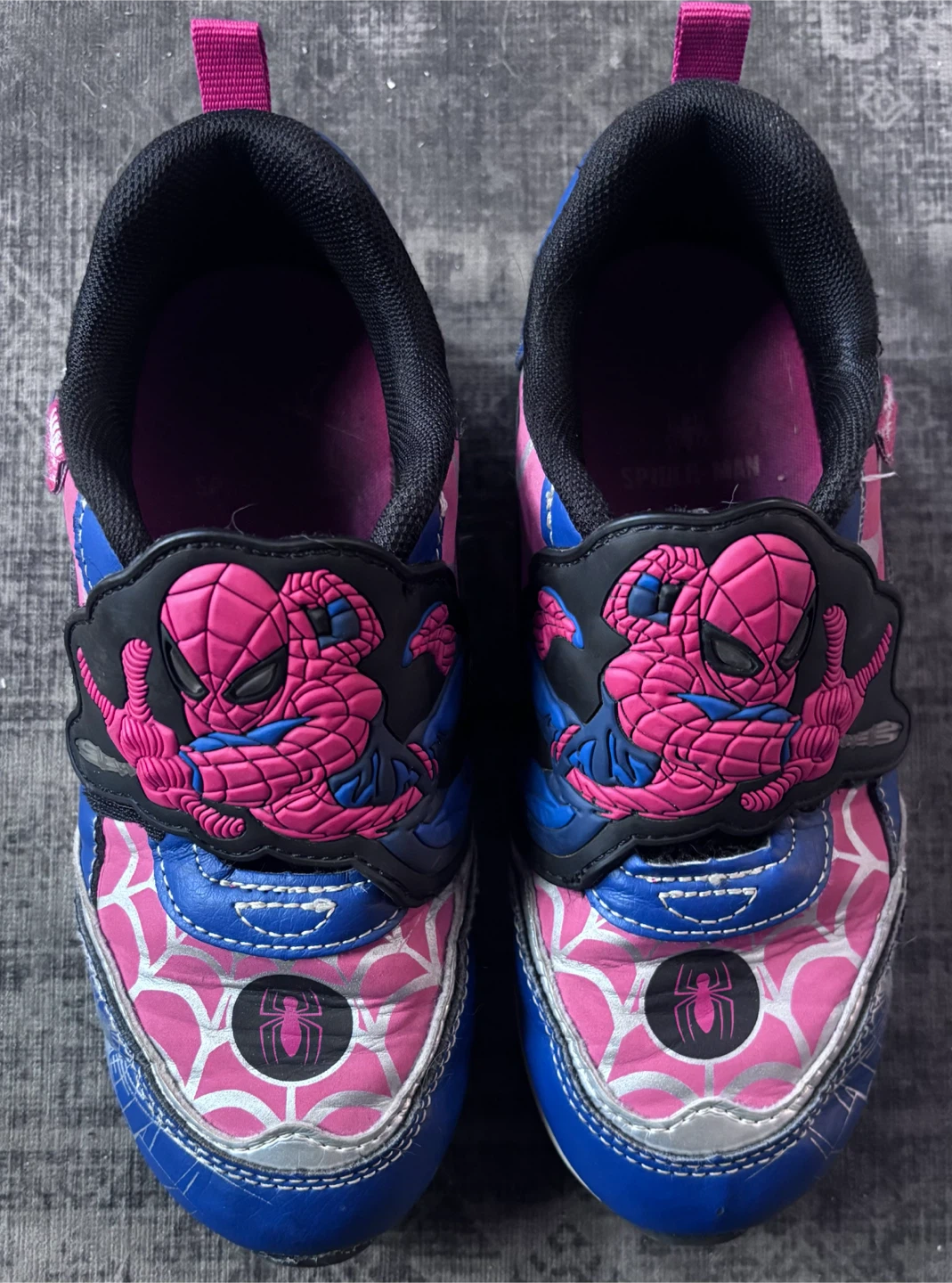 Spider-Man Light Up Shoes - Size 1 - photo 2