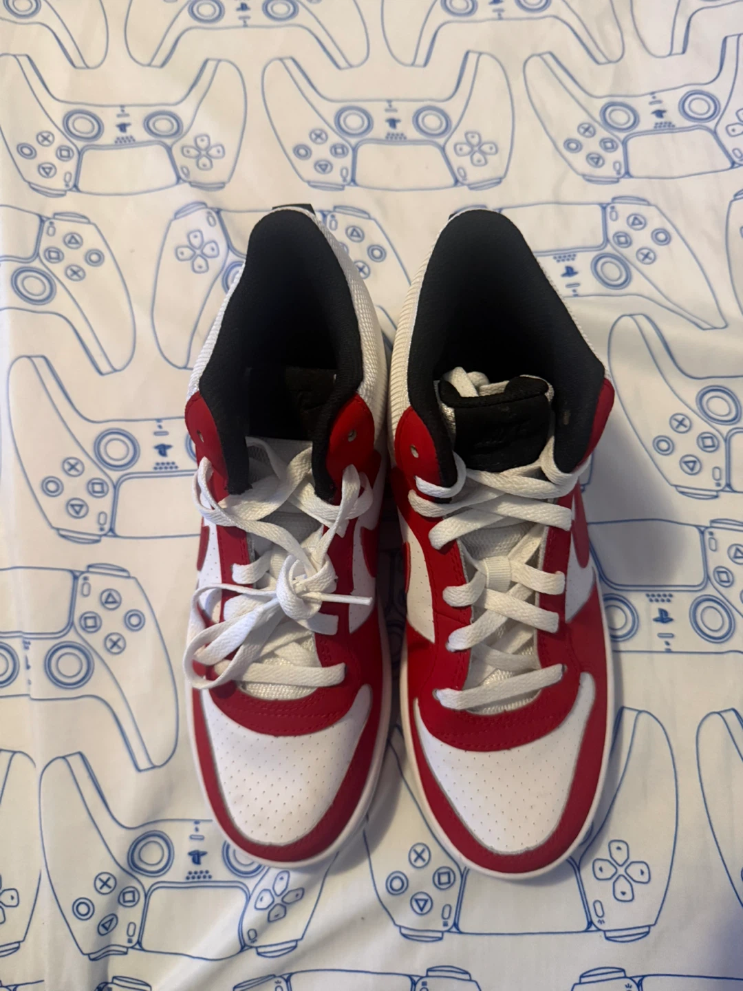 Nike High-Top Sneakers Youth Size 7Y