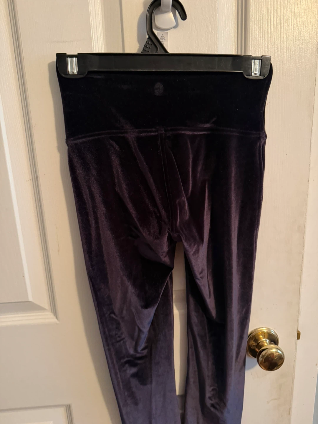 Lululemon velour velvet leggings size 4 tight 28 - photo 2