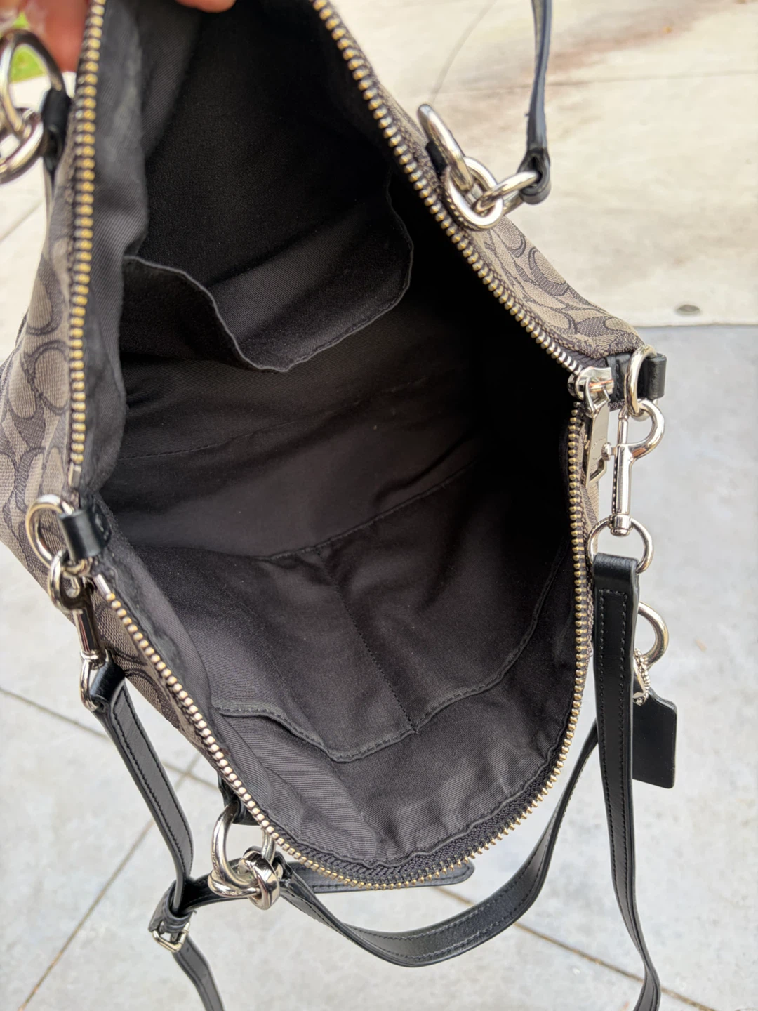 Coach Signature Canvas Tote Bag - photo 4