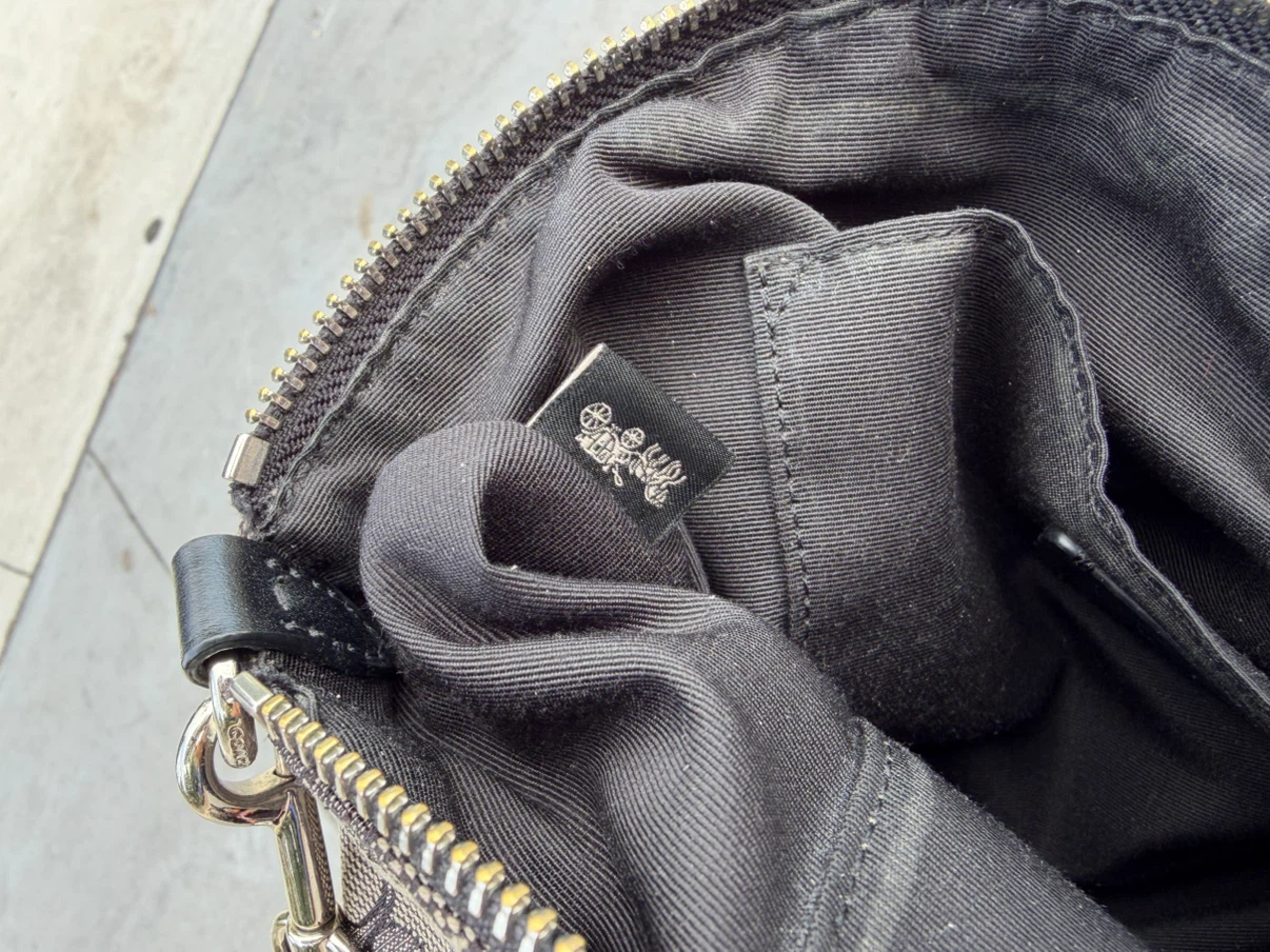 Coach Signature Canvas Tote Bag - photo 5
