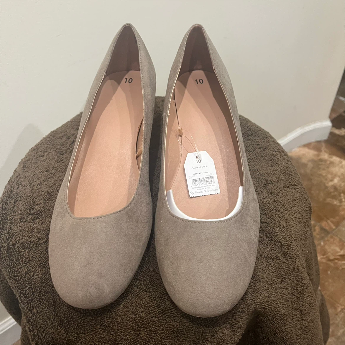 Time and Tru Taupe Women's Casual Shoes Size 10