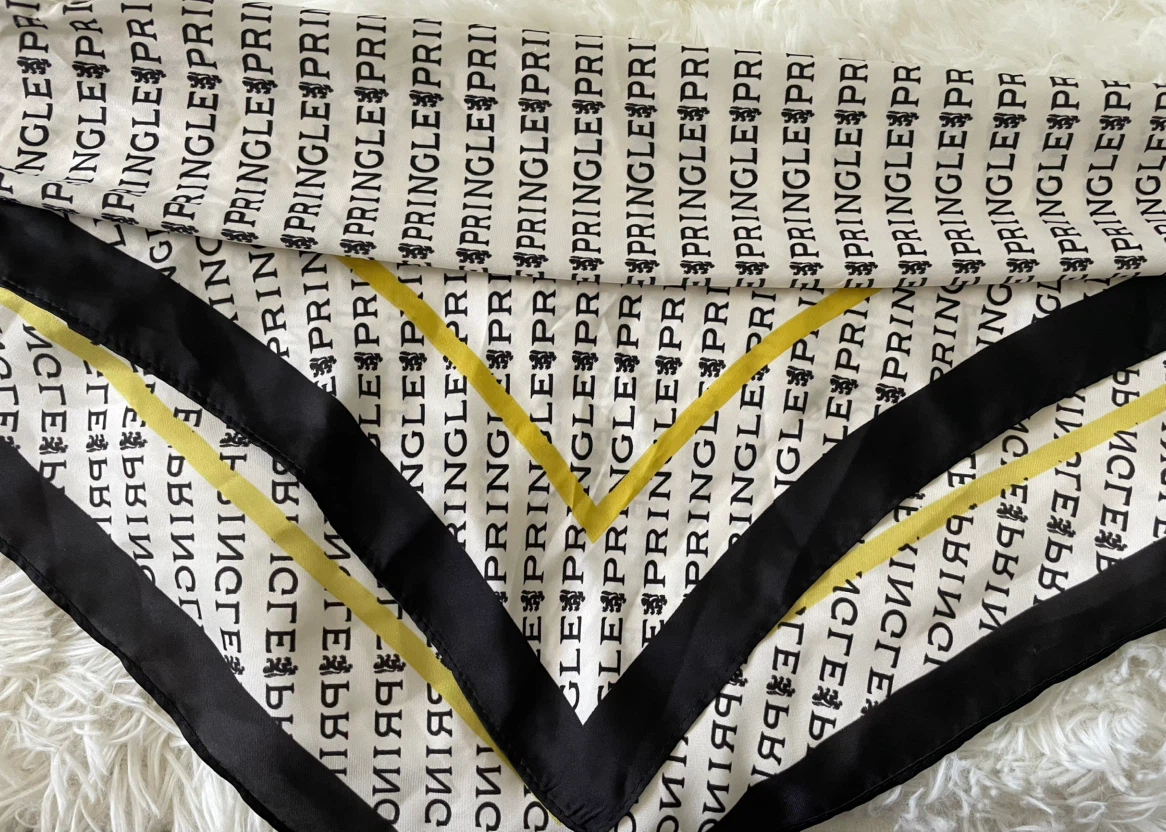 Pringle of Scotland x H&M Scarf