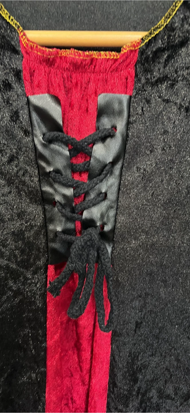 Black and Red Velvet Style Costume Dress - photo 2