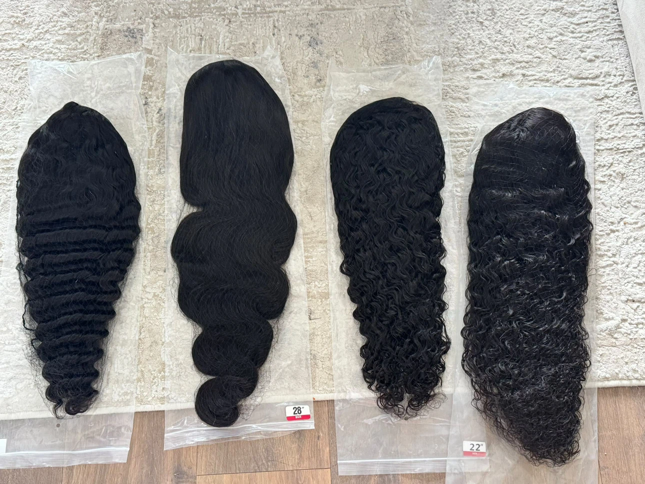 Set of four hair extensions in various lengths - photo 2