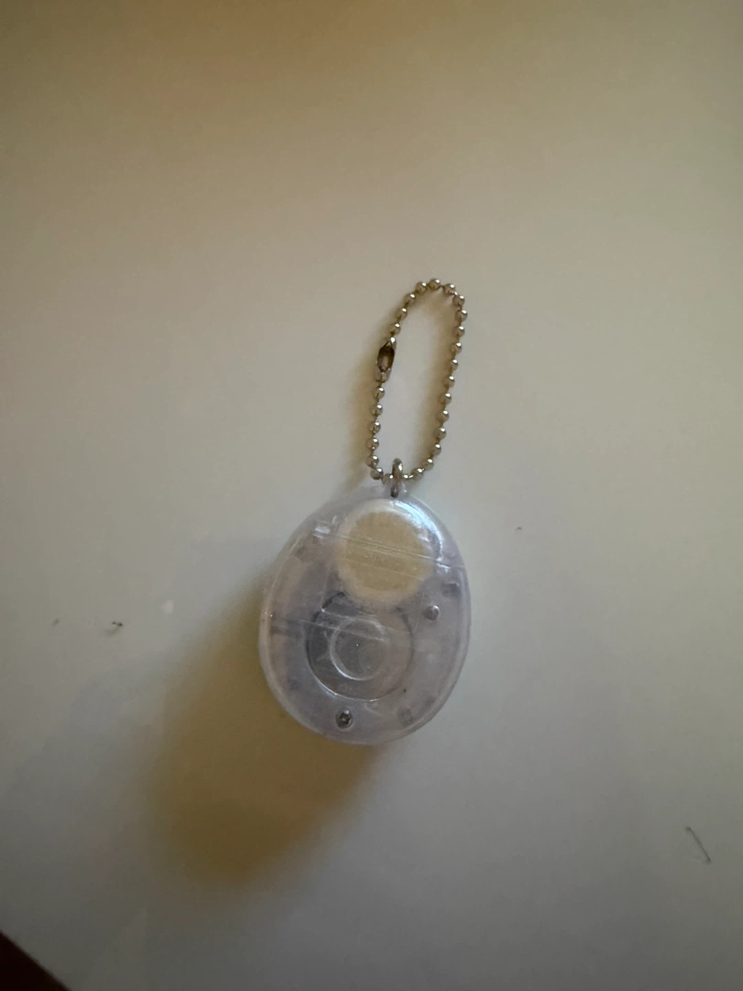Tamagotchi virtual pet keychain - photo 2