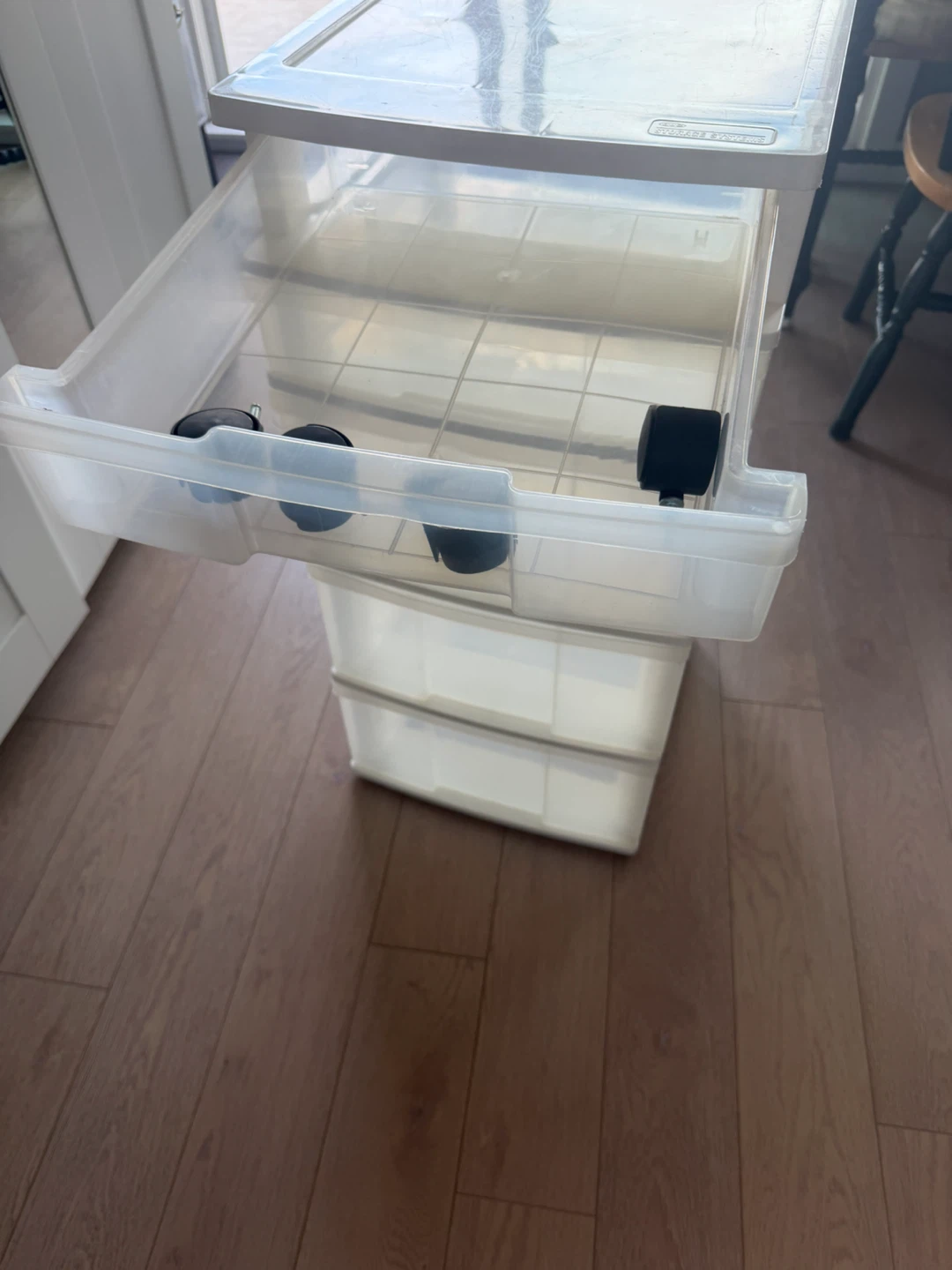 Large Sterilite 5-Drawer Plastic Storage Tower - photo 3