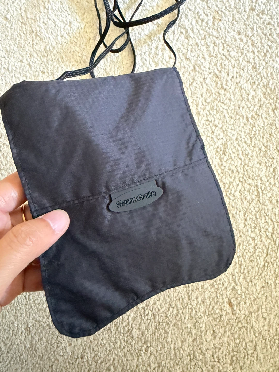 Samsonite Neck Stash Travel Pouch - photo 2