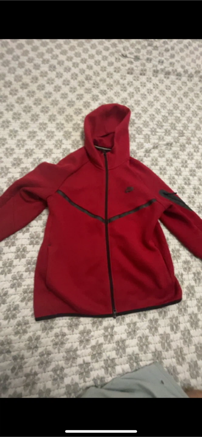 Nike Tech Fleece Full-Zip Hoodie Red