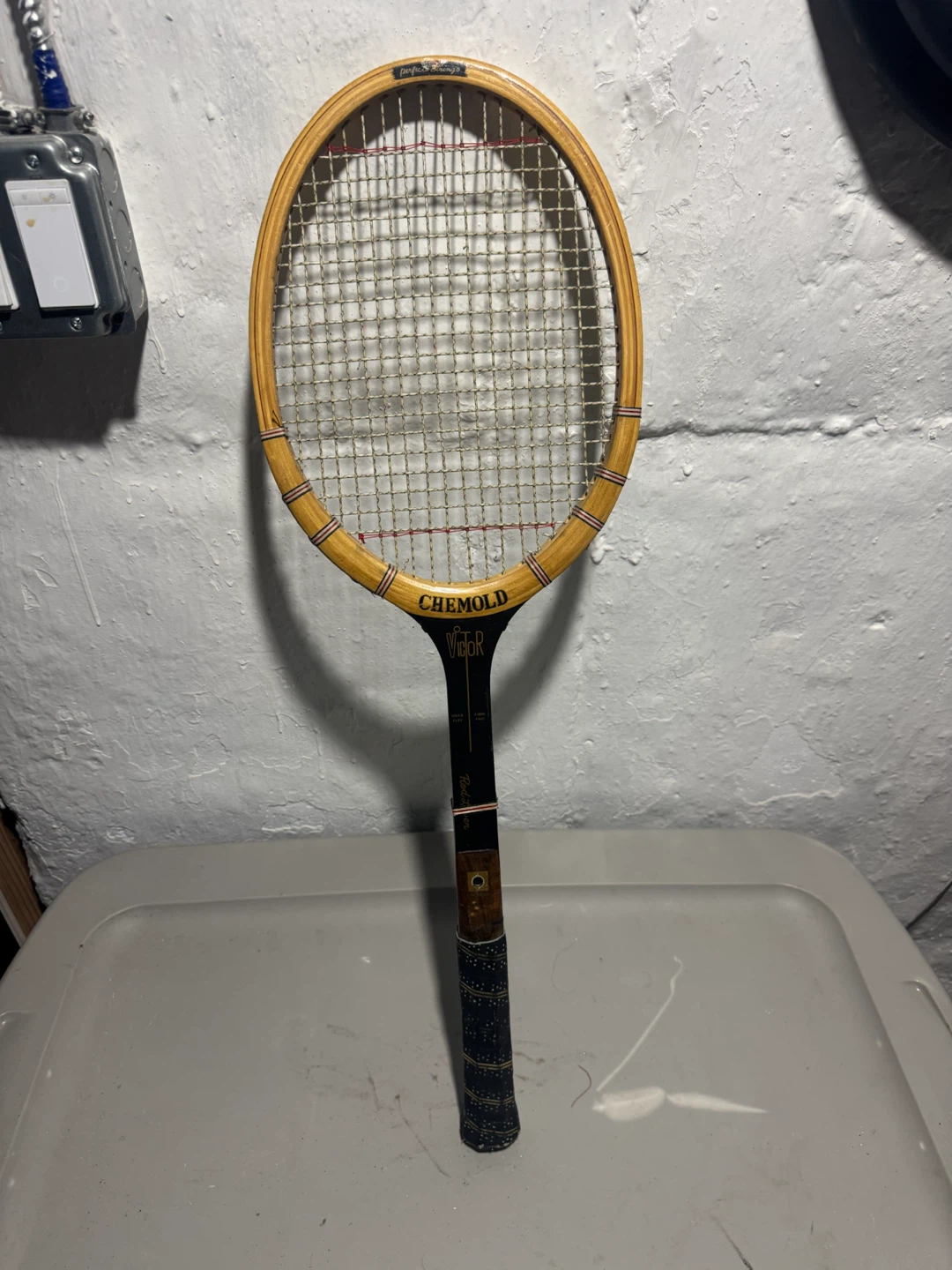 Vintage Chemold Victor Wood Tennis Racket
