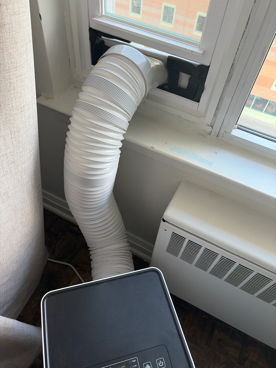 Insignia Portable Air Conditioner - photo 3