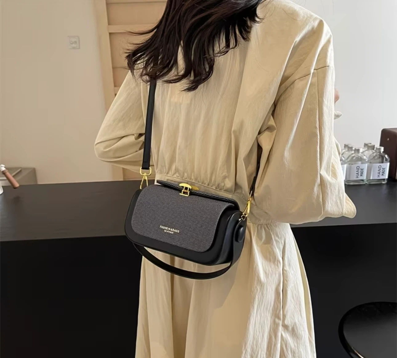 Fashion & Bags Leather Crossbody Bag - photo 4