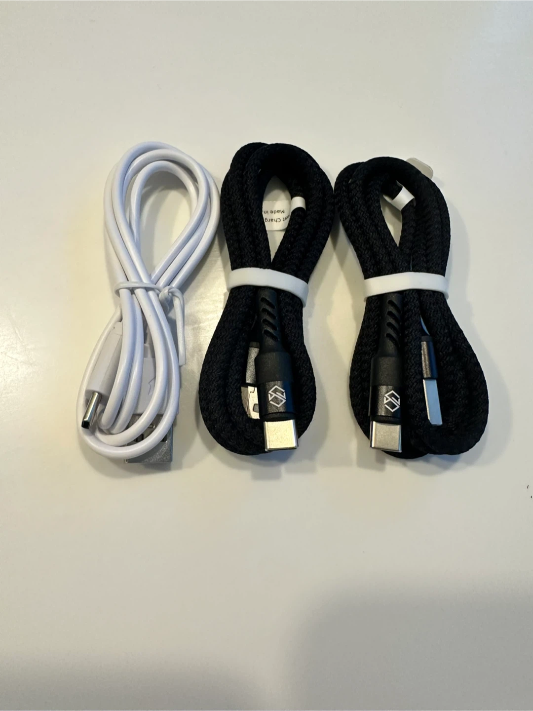 Set of 3 C type to USB Charging Cables - photo 2