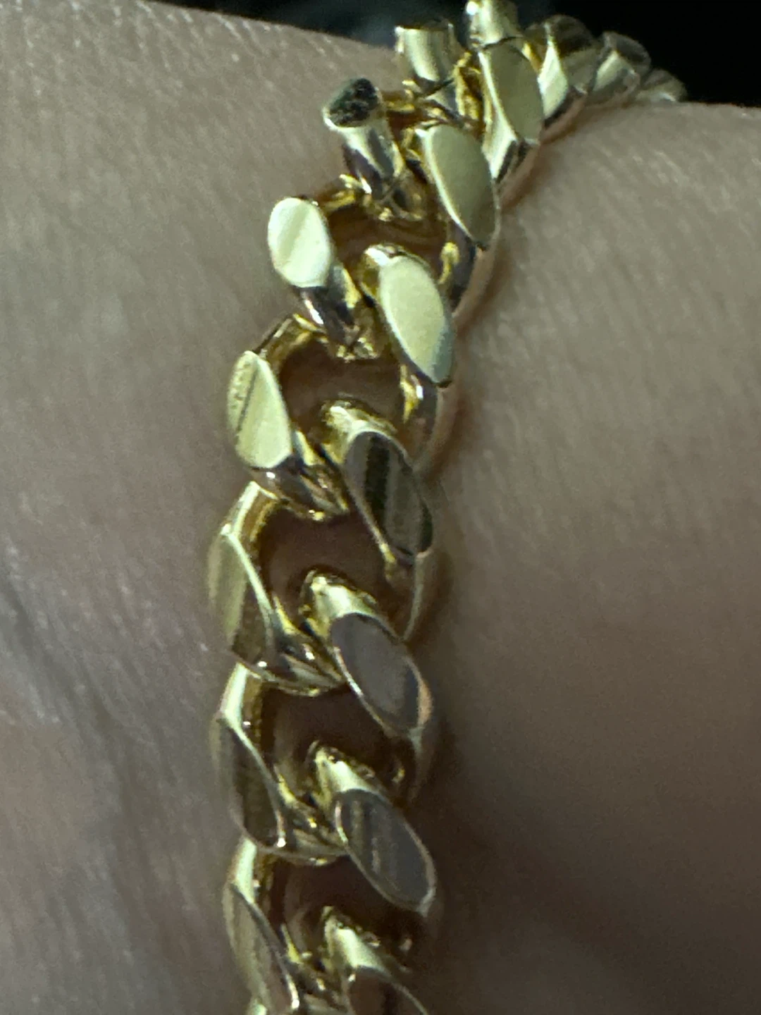 14k Gold-Tone laminated Cuban Link Bracelet - photo 2