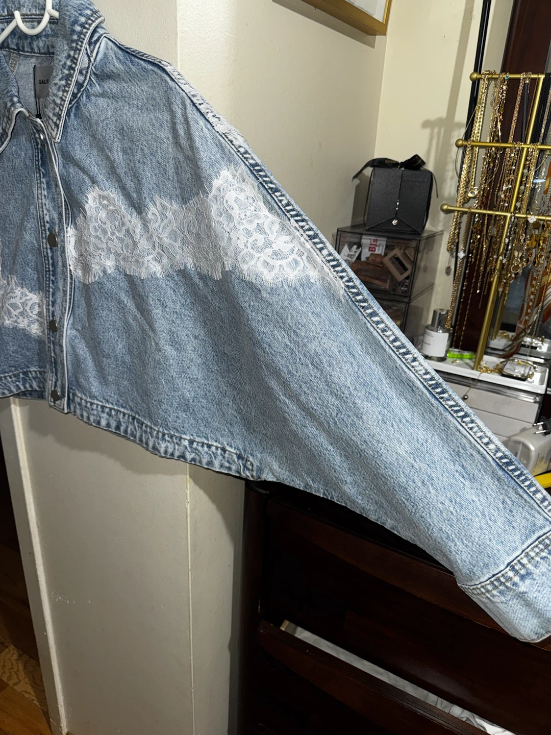 Galita Fashion Lace-Trimmed Denim Jacket - photo 3