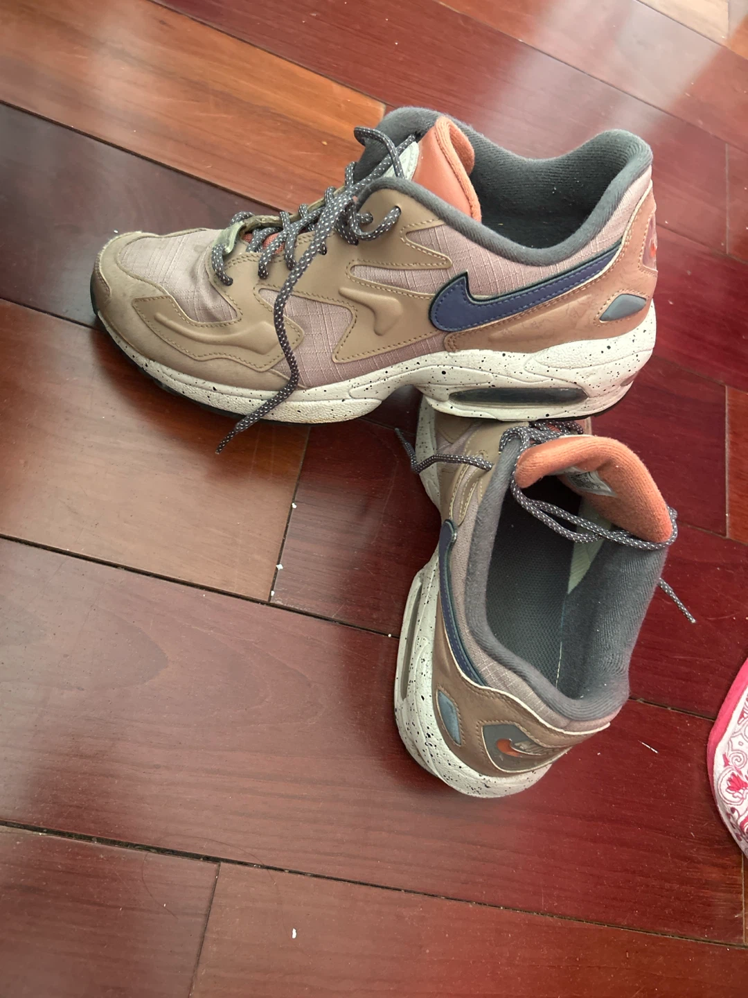 Nike Air Max Sneakers - photo 2