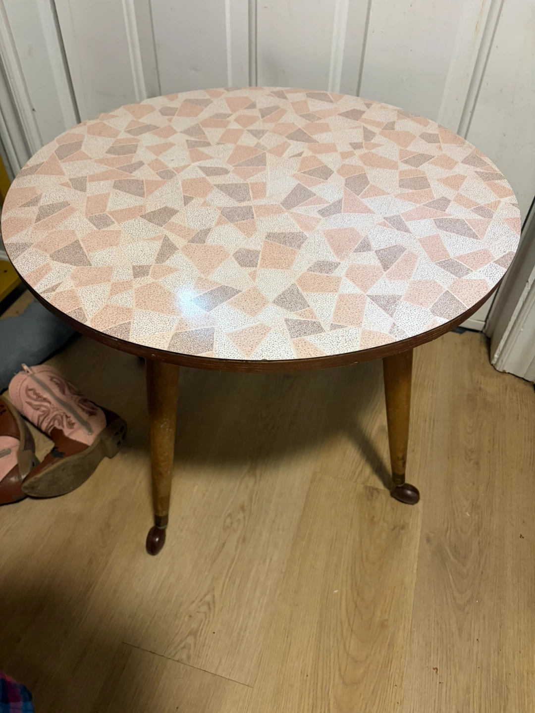 Vintage Mosaic Pattern Side Table - photo 3