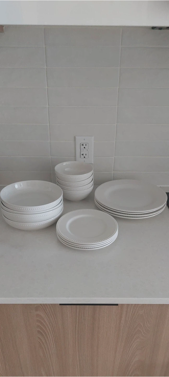 White Beaded Dinnerware Set