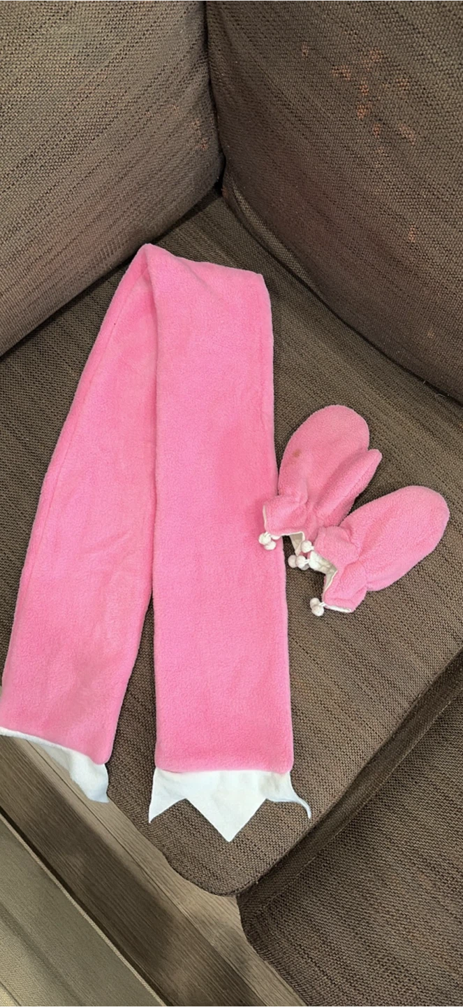 Pink Fleece Scarf and Mitten Set