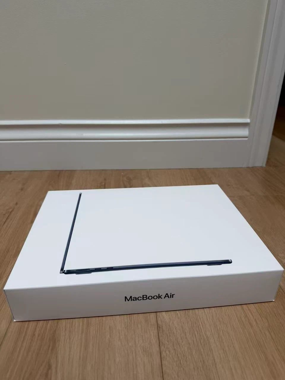 Apple MacBook Air 13.6-inch M5 16GB RAM 1TB SSD